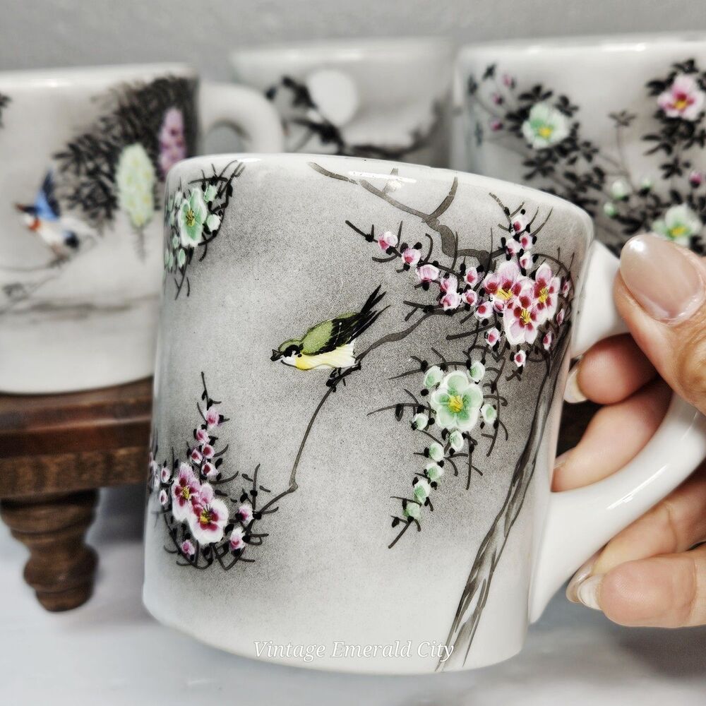 Vtg Set 4 Shozan Kutani Hand Painted Cups Mugs Japan Gold Oriental Floral Ducks